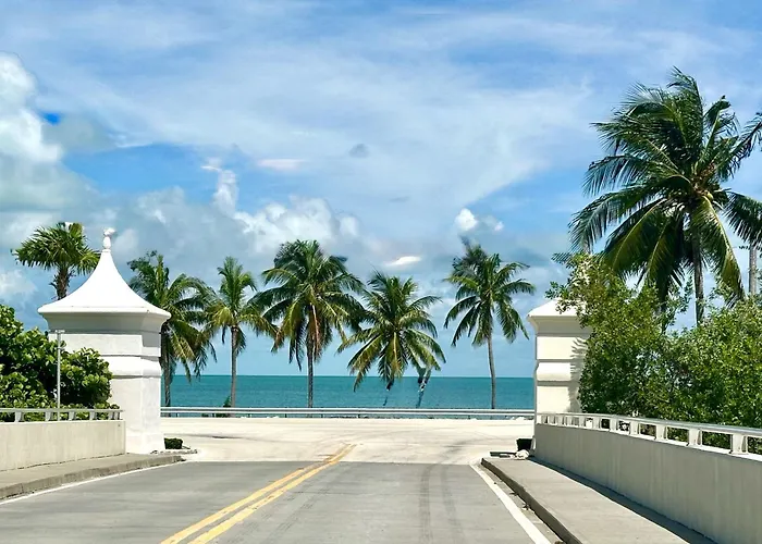 Seas The Keys Getaway