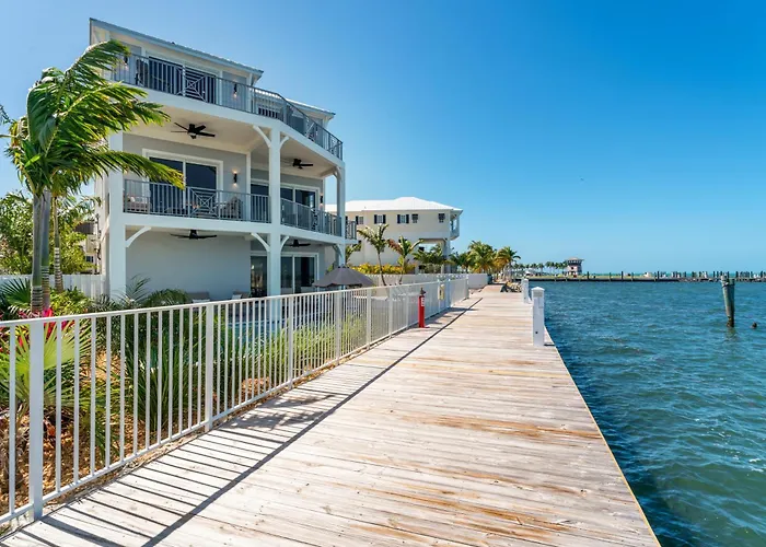 Marathon Key - Hot Tub, Pool & Boat Dock