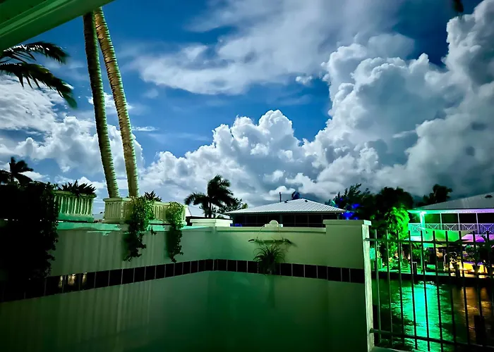 Seas The Keys Getaway